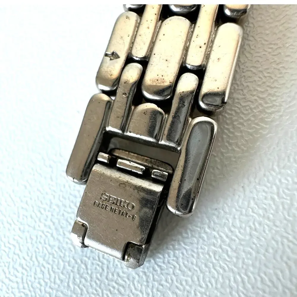 Seiko vintage v700